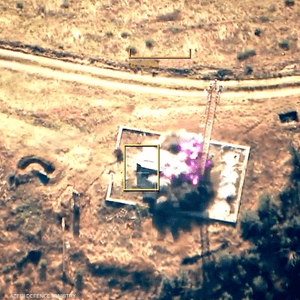 القوات الأذرية وقصف جوي في ناغورني كاراباخ