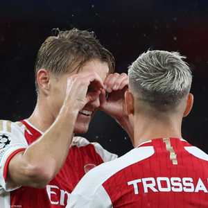 توسارد واحتفال بتسجيل الهدف الثاني