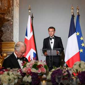 ملك بريطانيا يخاطب برلمان فرنسا ويؤكد عمق الصداقة مع باريس