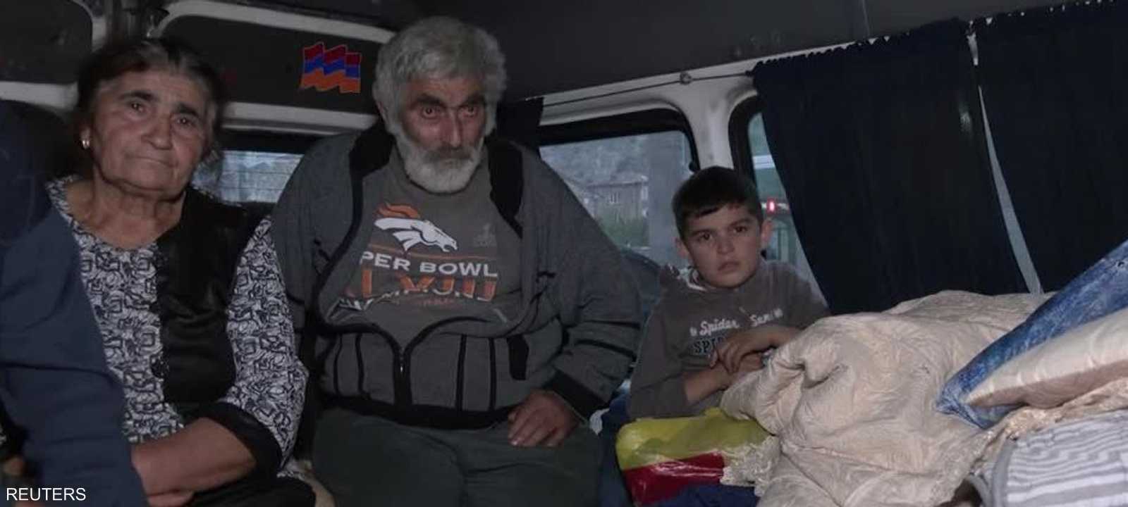 جانب من الأرمن الفارين من كاراباخ