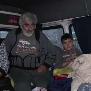 جانب من الأرمن الفارين من كاراباخ