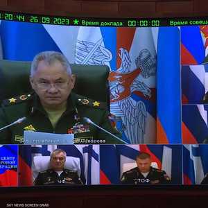 موسكو تبث صورا لقائد أسطول البحر الأسود خلال حضوره اجتماع