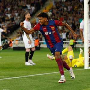 مفارقة غريبة في مباراة برشلونة وإشبيلية