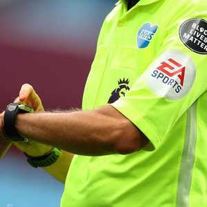 حكام الدوري الإنجليزي فشلوا في إصدار القرارات الصحيحة