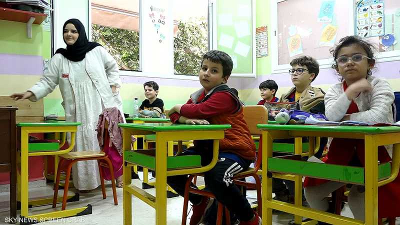 الجزائر تمنع اعتماد المناهج الفرنسية في المدارس الخاصة