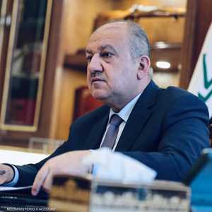 ثابت العباسي وزير الدفاع العراقي