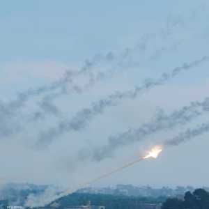 الهجوم بدأ صباح السبت بالتوقيت المحلي