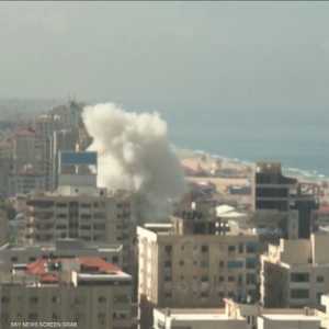 الطائرات الحربية تقصف أهدافا لحماس في غزة