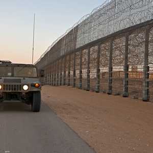 معبر نيتسانا يفصل بين إسرائيل ومصر