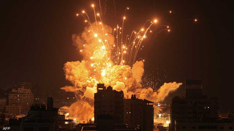 قرار إسرائيلي باستمرار قصف غزة "حتى لو أدى لإيذاء الرهائن ...