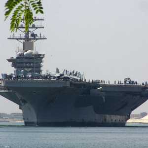 حاملة الطائرات يو إس إس دوايت دي أيزنهاور