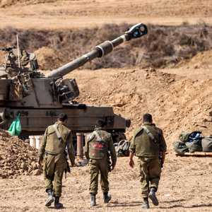 عناصر من الجيش الإسرائيلي قرب غزة