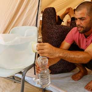 إسرائيل تحاصر قطاع غزة وتمنع عنه الاحتياجات الأساسية