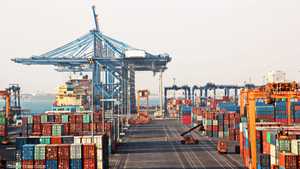 صادرات السعودية - ميناء جدة