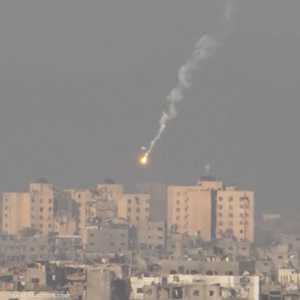 18 قتيلا في قصف إسرائيلي استهدف منزلا بخان يونس