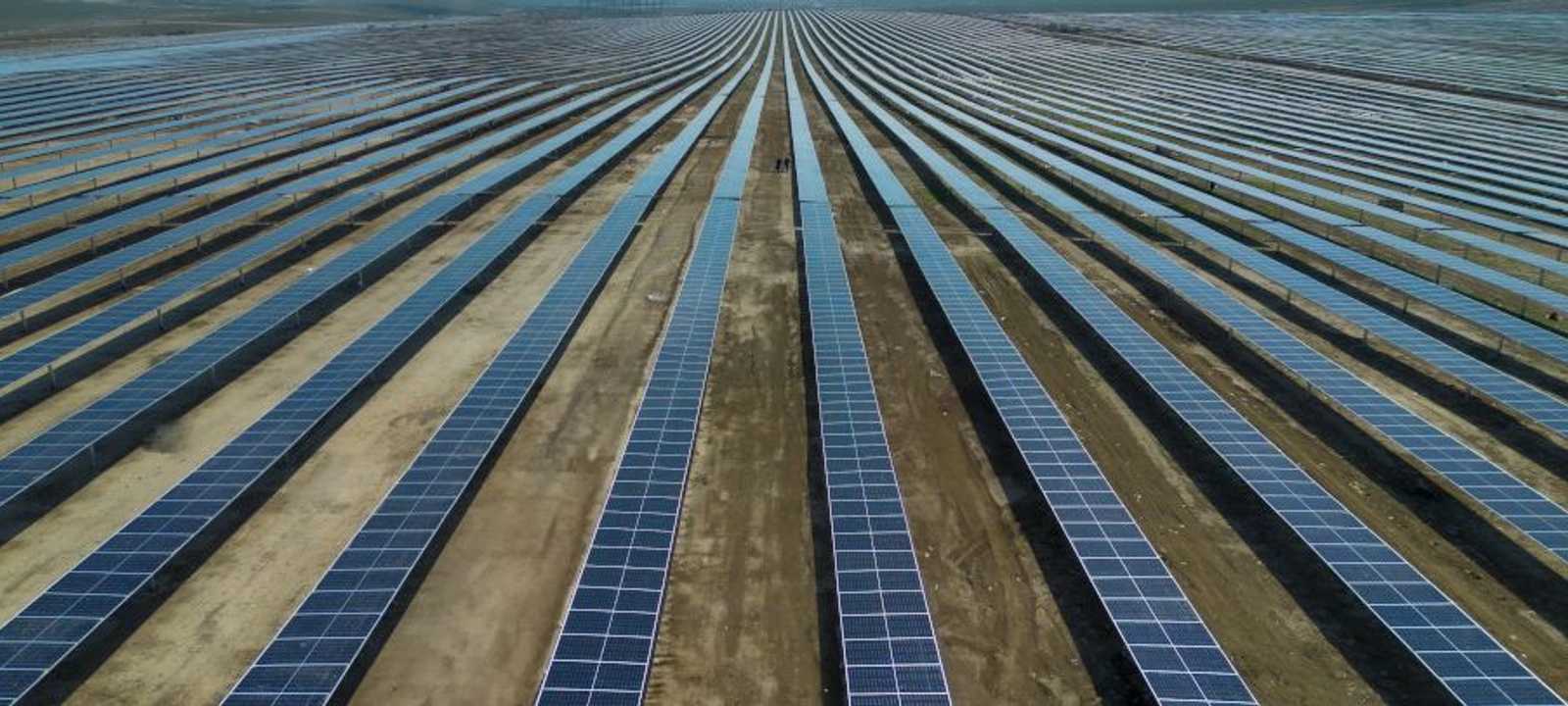 محطة "كاراداغ" للطاقة الشمسية