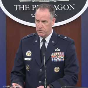 البنتاغون: نشر 900 جندي في الشرق الأوسط