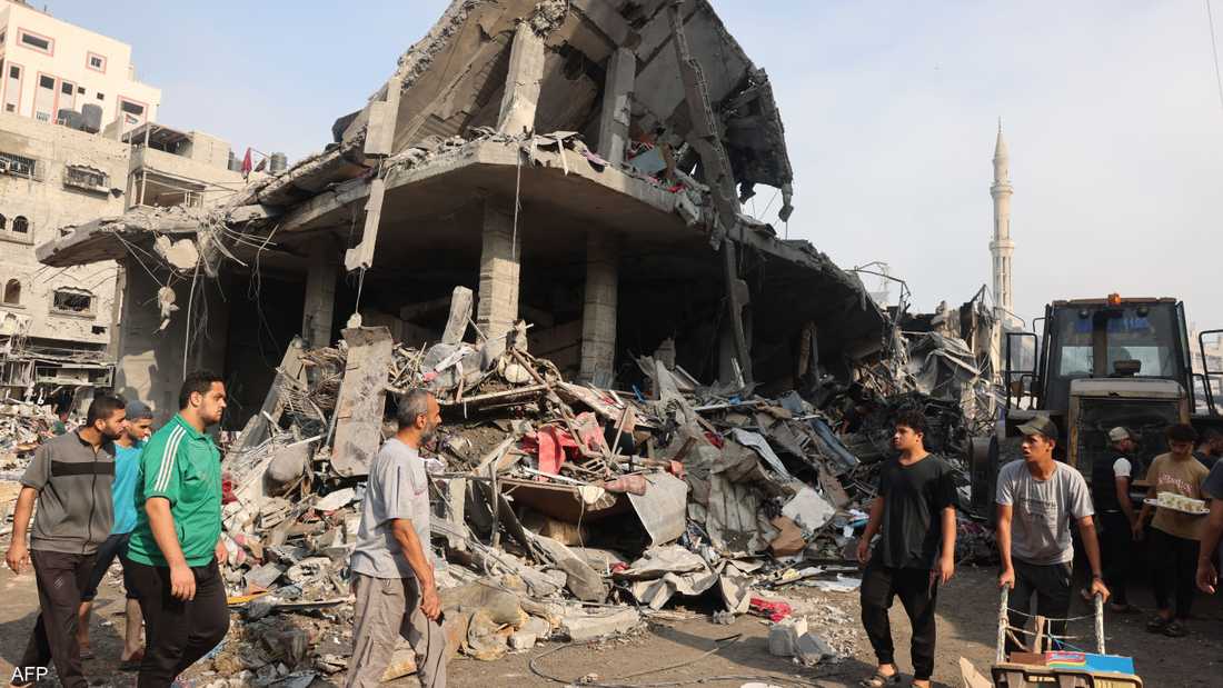 آثار الدمار جراء القصف على غزة