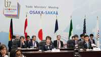 جانب من اجتماعات وزراء تجارة مجموعة السبع في أوساكا