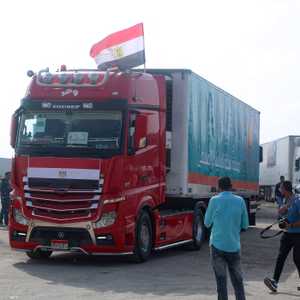 شاحنة مصرية في معبر رفح