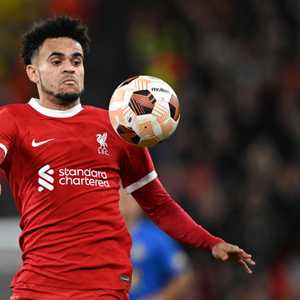 مهاجم نادي ليفربول الإنجليزي لويس دياز