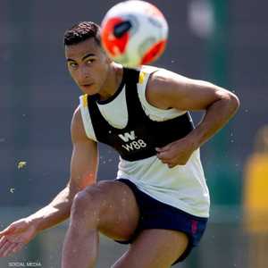 المهاجم الهولندي أنور الغازي