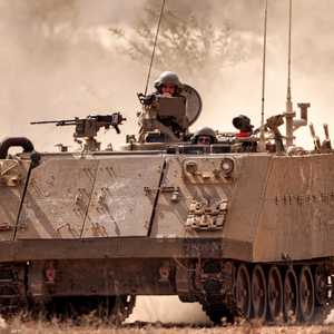 مقتل 13 جنديا إسرائيليا في المعارك في قطاع غزة