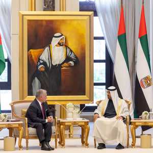 الشيخ محمد بن زايد يستقبل ملك الأردن