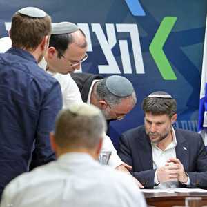 إسرائيل.. خلاف بشأن تحويل الضرائب للفلسطينيين