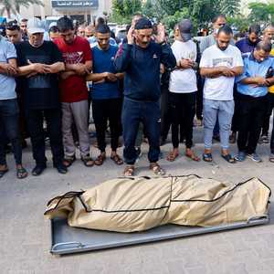 حصيلة القتلى المعلنة في غزة تقترب من 11 ألفا