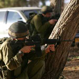 قناصة إسرائيليون يطلقون النار على مستشفى القدس