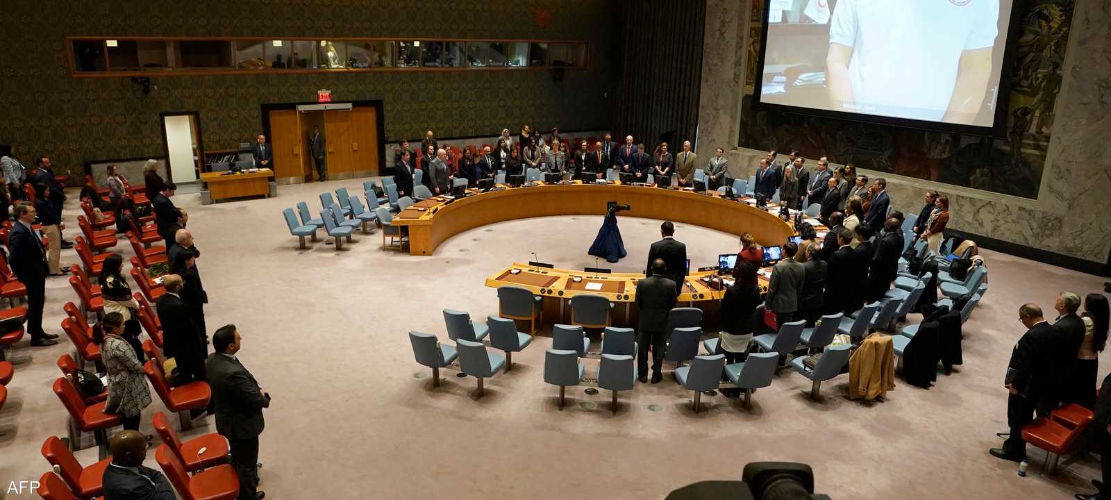 دعوة إماراتية للوقوف دقيقة صمت على الضحايا المدنيين في الحرب