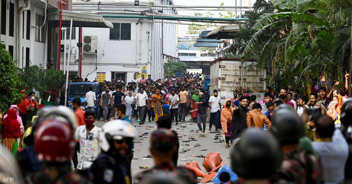 بنغلاديش.. إغلاق 150 مصنعًا للنسيج “لأجل غير مسمى”