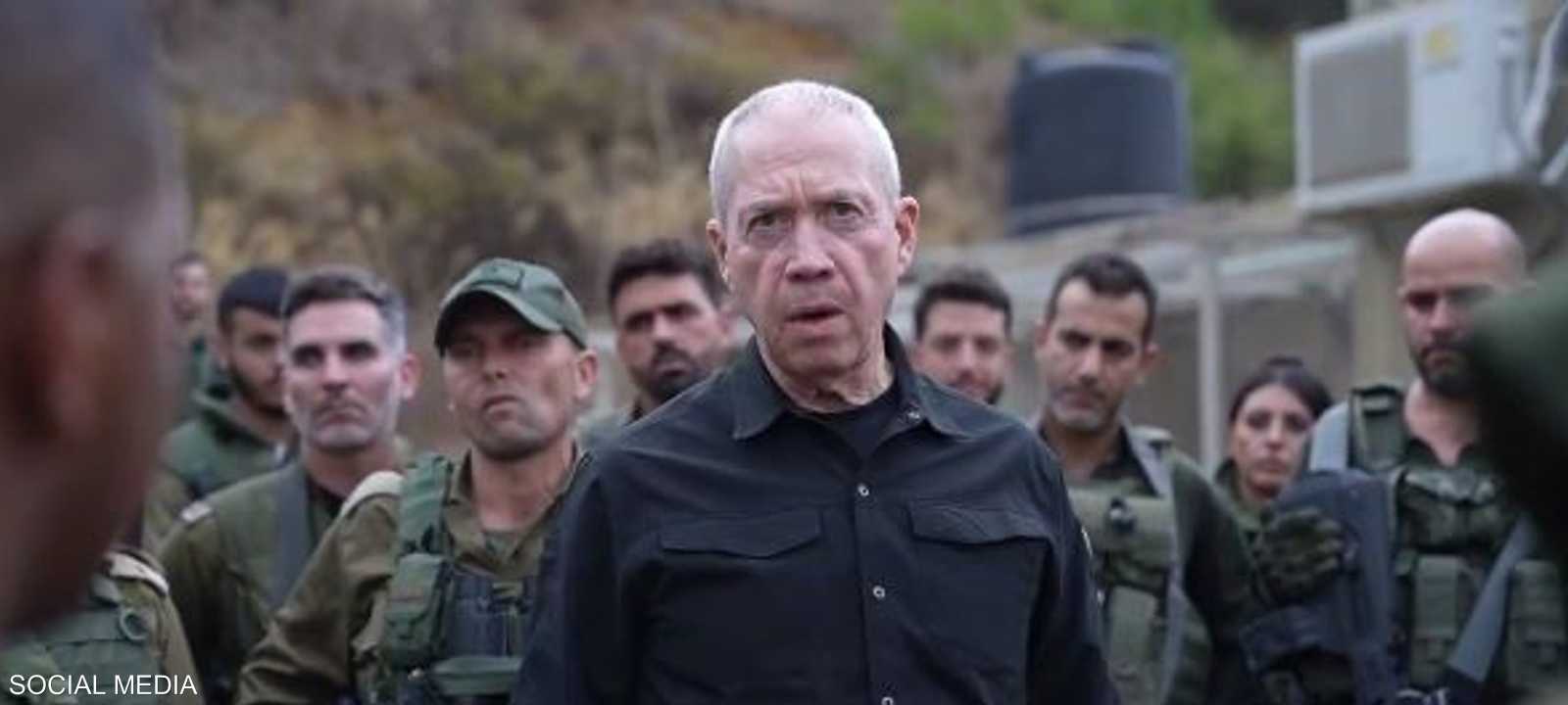 هدد غالانت لبنان مرارا بإعادته إلى العصر الحجري في حال الحرب