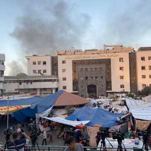 يوم الجمعة تعرض مجمع الشفاء لقصف إسرائيلي وفق نيويورك تايمز