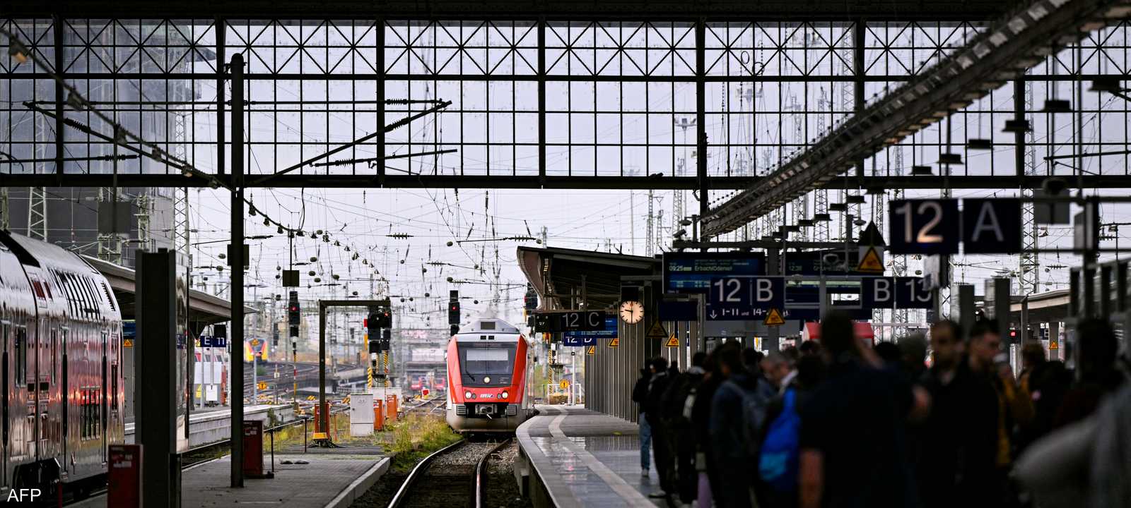 قطارات ألمانيا شبكة القطار سكك حديد ألمانية أوروبا أوروبية