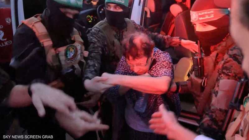 إطلاق سراح رهينة إسرائيلية من قبل حماس أمس الجمعة