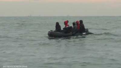 فرنسا تنقذ نحو 190 مهاجرا قبالة ساحل كاليه