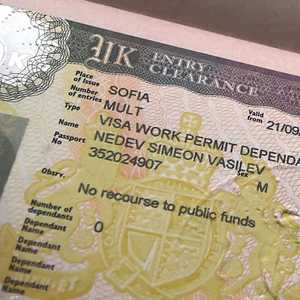 قوانين جديدة للحد من هجرة العمال المهرة إلى بريطانيا