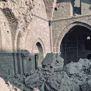 دمار كبير في المسجد العمري بغزة