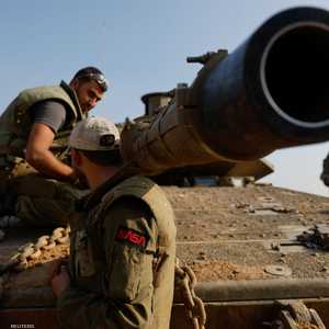 الجيش الإسرائيلي يخوض عملياته البرية اعتمادا على المدرعات