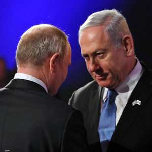 الزعيمان قدما روايتين مختلفتين للمحادثة الهاتفية بينهما