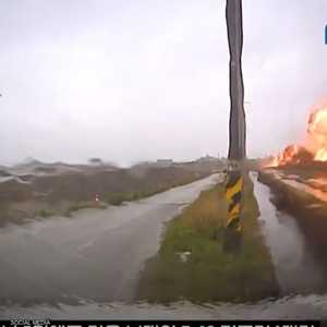 الطيار قفز من الطائرة بنجاح