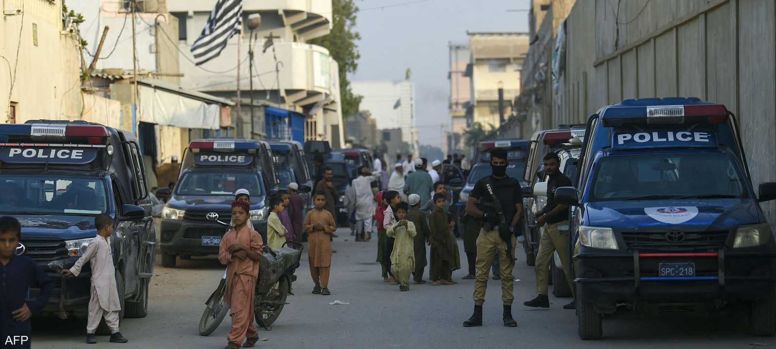 الهجوم استخدمت به سيارة مفخخة وبنادل وقنابل