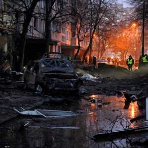 غارة جوية وانفجارات كبيرة في كييف