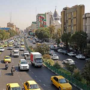 إيران تعتبر إسرائيل عدوها الأكبر في المنطقة