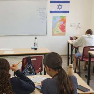 المعلم اتهم الطالبة بمعاداة السامية