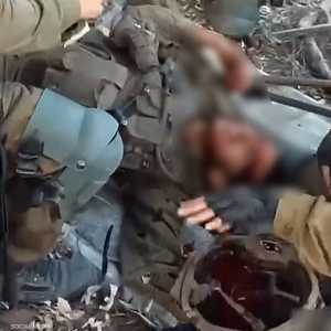 أثناء محاولة إسعاف جندي إسرائيلي جريح في غزة.