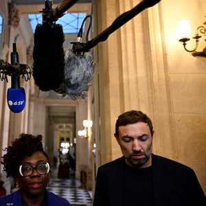 النائب عن حزب فرنسا الأبية توما بورتيه