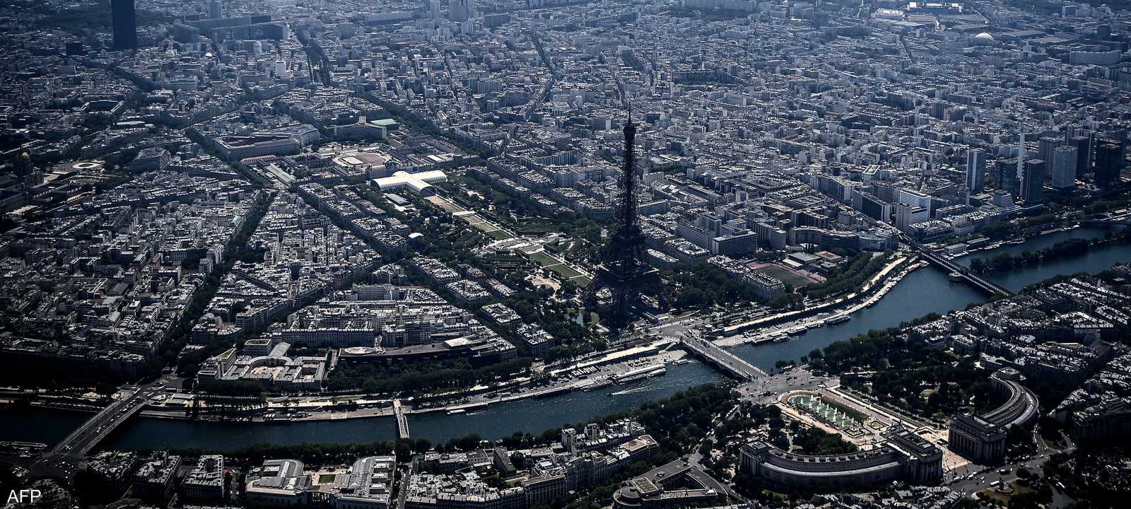 قرار باريس جاء ردا على طرد أذرييجان اثنين من دبلوماسييها